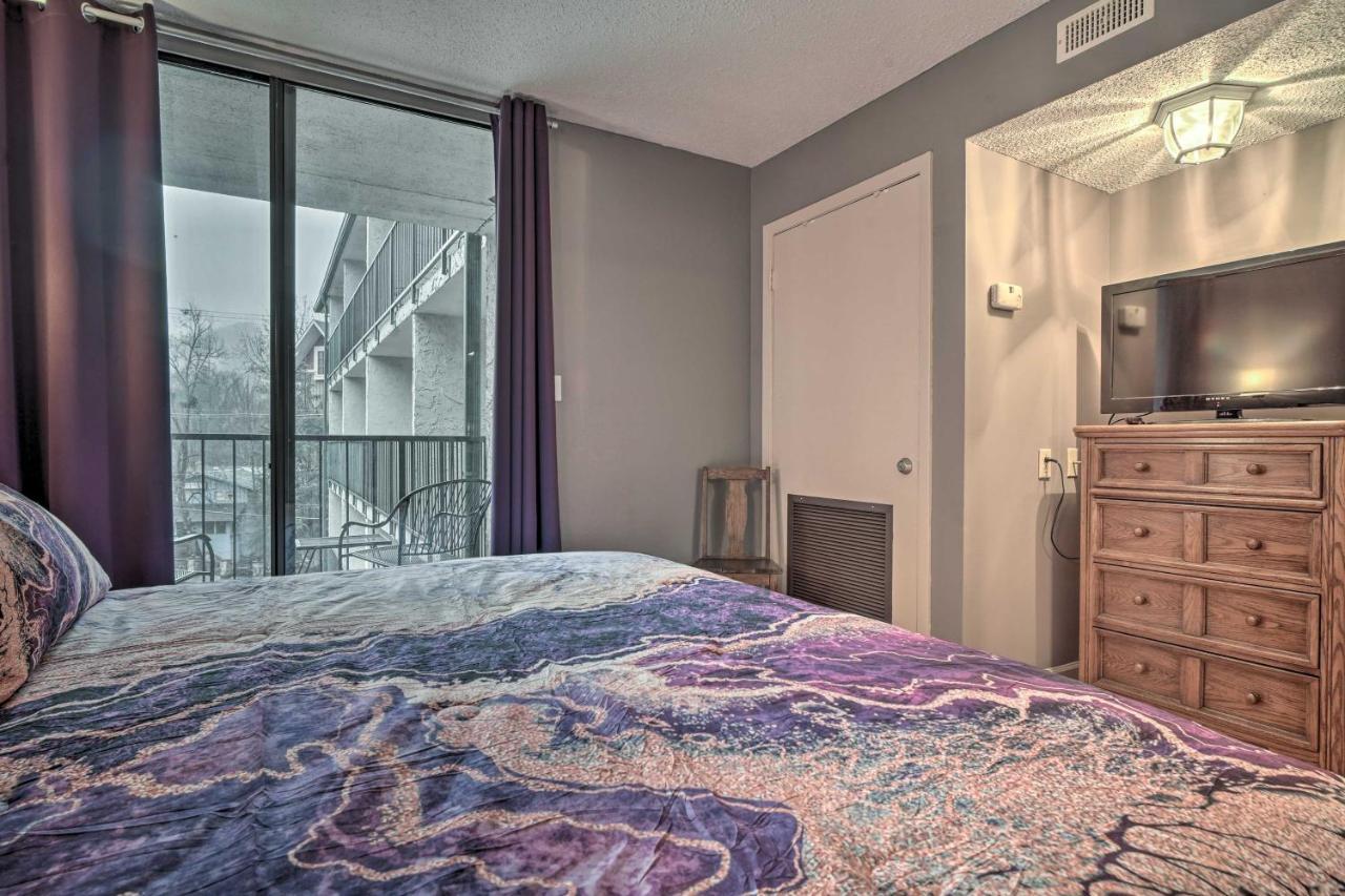 Cozy Downtown Gatlinburg Condo With Pool Access Dış mekan fotoğraf
